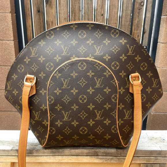 Louis Vuitton Ellipse Bag Monogram Canvas GM - Picture 4 of 16
